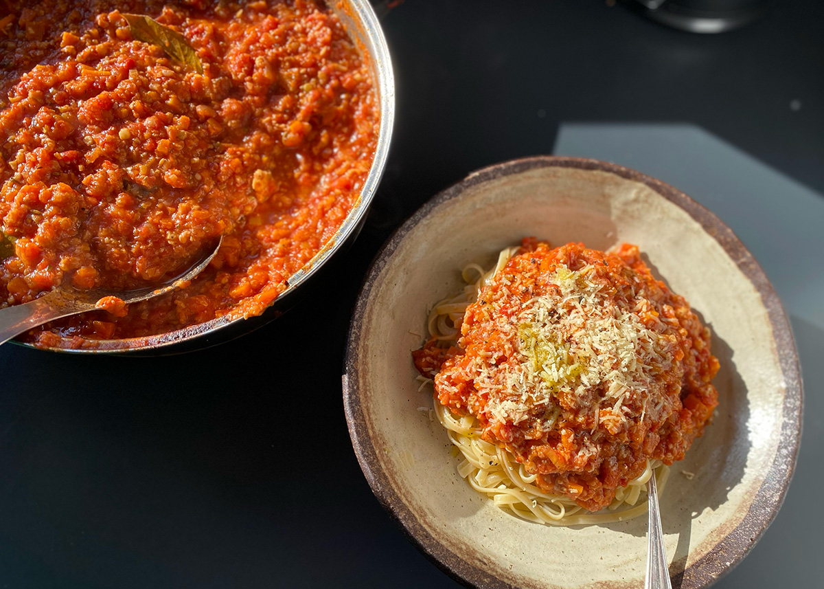 Rich Tempeh Bolognese