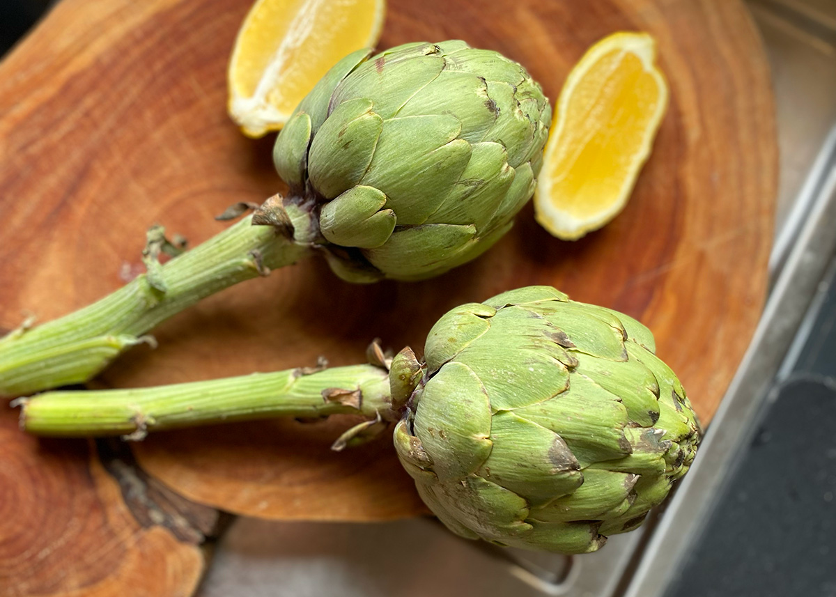 Steamed Globe Artichokes 