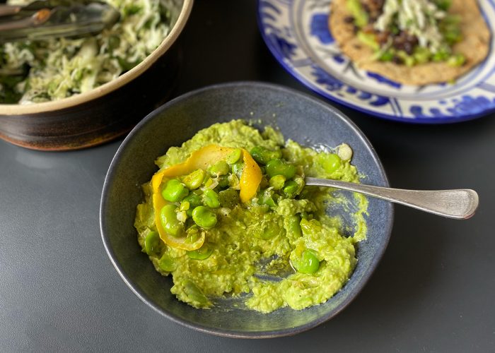 Avocado and broad bean mash